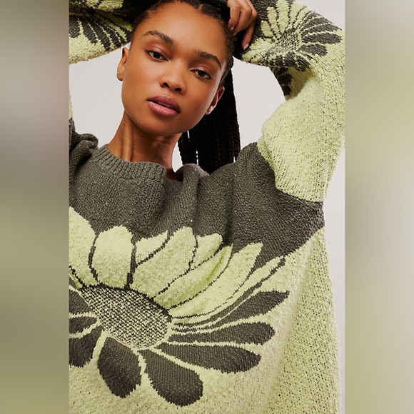 Free People In Bloom Sweater NWOT Size S - Picture 9 of 9